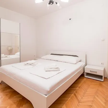 Appartamento Tamara Draga Bašćanska